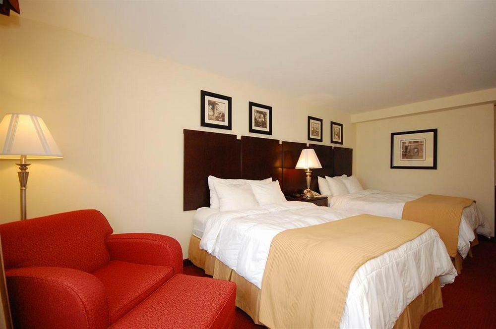 Magnuson Hotel Nashville North Гудлетсвил Екстериор снимка