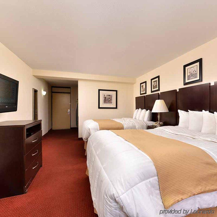 Magnuson Hotel Nashville North Гудлетсвил Екстериор снимка