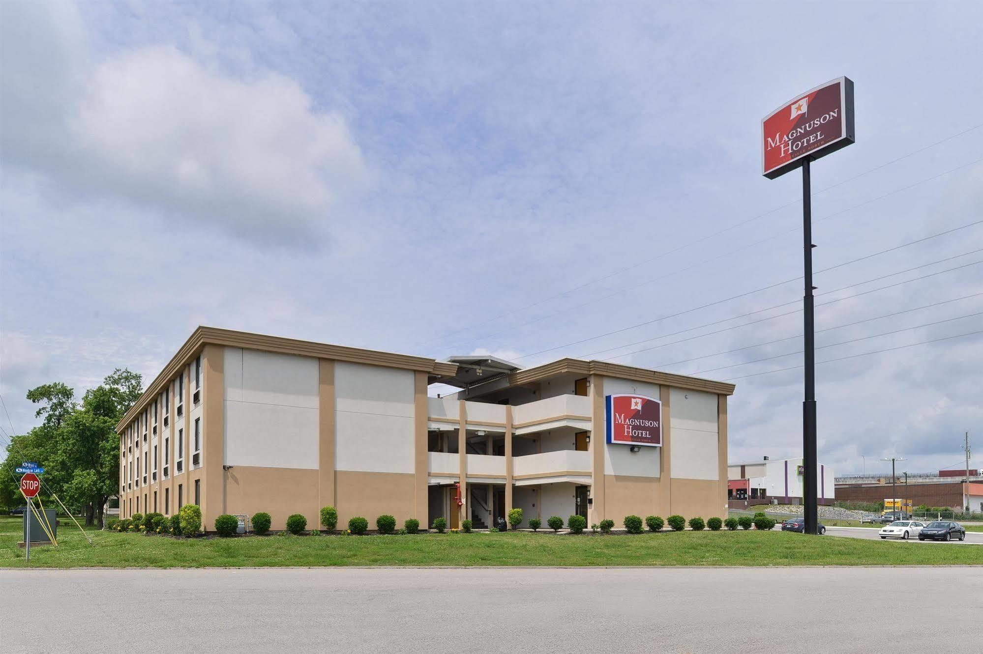 Magnuson Hotel Nashville North Гудлетсвил Екстериор снимка
